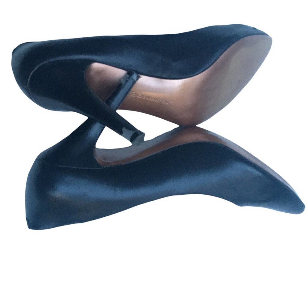 BCBG Cielo Leather Pumps 6 - Picture 2 of 5